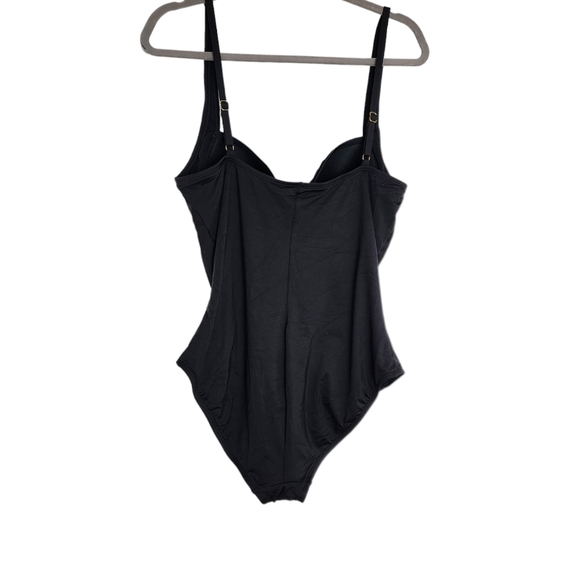 Liz Claiborne One Piece Black Rouched Slimming Soft Cups Swimsuit Size 16 NWT - Picture 2 of 6
